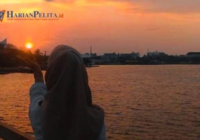 Rasa Kagum Sifatnya Sementara Bak Temaram Senja || Oleh Endah Sayani