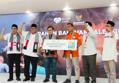 Gandeng Baznas Rumah Zakat Indonesia Serahkan Donasi Infak Kemanusiaan Palestina