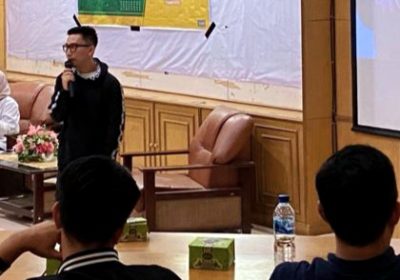 Bussiness Mentoring Training “Eksplorasi Peluang Bisnis dan Enterpreuner Berorientasi Digital,”Program Unggulan Membangun Kewirausahaan Anak Bangsa”