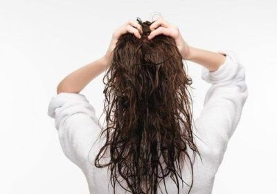 Bahaya Tidur Dengan Rambut Masih Basah