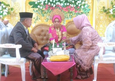 Mappacci Malam Pacar Adat Bugis Bone Sulawesi -Selatan