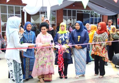 Bangkitkan Perekonomian Masyarakat, Ladara Sejahtera Jaya Gelar ‘Bazar Ceria Akhir Tahun’