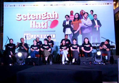 Film Komedi “Setengah Hati” Tayang Serentak 25 Januari 2024
