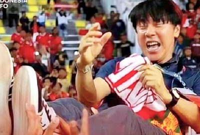 Melawan Australia, Pelatih Shin Tae-yong Harus Berani Turunkan Semua Pemain Naturalisasi