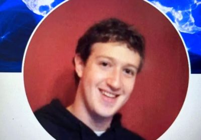 Facebook Berusia 20 Tahun Mark Zuckerberg Nostalgia dengan Pasang Foto Jadul
