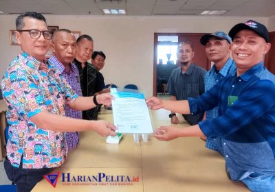 Joni Matondang Terima SK Plt Ketua PWI Pokja Jaksel Gantikan Edy Kuswanto