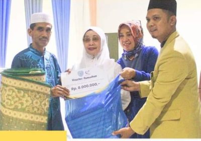 Pemkab Labuhanbatu Berikan Bantuan Sajadah dan Bantuan Voucher