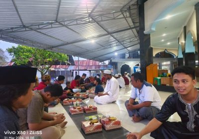 Ikatan Ponzel Nabire Berbagi Takjil dan Buka Puasa Bersama