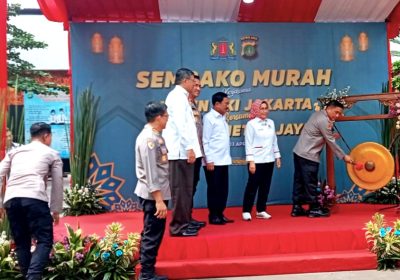 Kapolda Metro Buka Pasar Murah Ramadhan Berkerjasama dengan Kadin