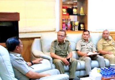 Walikota Jaksel Terima Tim Audit di Kantornya