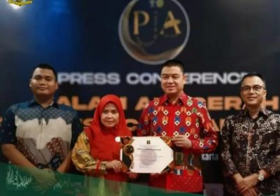 Pemkot Jaksel Terima Penghargaan Diterima Wakil Walikota