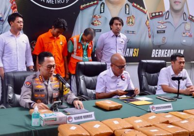 Ringkus Dua Residivis Polda Metro Amankan 99 Kg Ganja