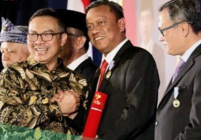 Walikota Jaksel H Munjirin Terima Penghargaan Manggala Karya Kencana