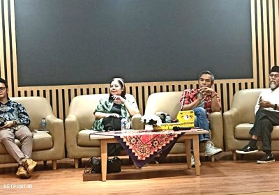 Bang Yahya Kritisi Keadaan Lewat Buku Puisi “DOL”