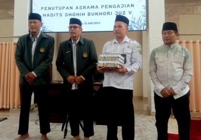 Kemenag Hadiri Penutupan Pengajian Hadis Bukhori Juz V Digelar DPD LDII Jaksel