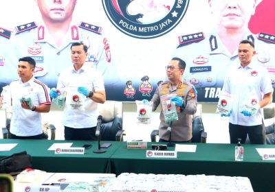 Polda Metro Tangkap Dua Tersangka Pemilik 5 Kg Sabu dan dan 20.000 Ekstasi