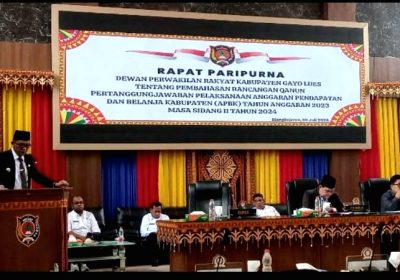 Sidang Pembahasan Qanun Pertanggung Jawaban APBK 2023, Ketua DPRK Merasa Ada yang Kurang