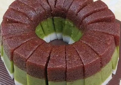 Kue Talam Tiga Rasa