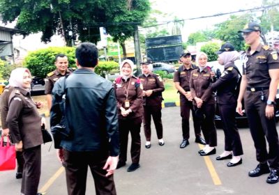 Puluhan Siswa PPPJ Angkatan 81 Berkunjung ke PN Jaktim