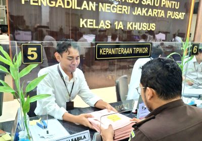Berkas Perkara Tiga Orang Hakim Dilimpahkan Ke Pengadilan Tipikor Jakarta