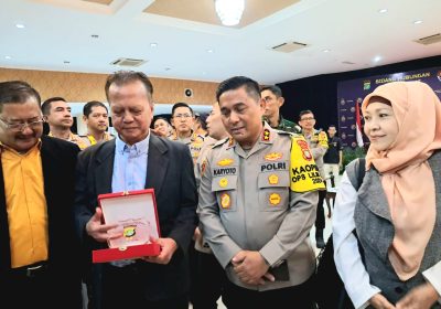 Kapolda Metro Jaya Irjen Pol Karyoto: Tetap Kritisi Saya Ya