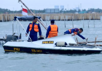 Bongkar Pagar Laut Ditpolairud PMJ Kerahkan 154 Anggota dan 10 Kapal