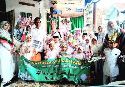 Pawai Ramadan Taman Embun Ajarkan Siswa Peduli dan Berbagi