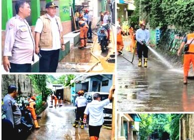Puluhan Petugas Gabungan di Kelurahan Bangka Bersihkan Lumpur Pasca Banjir