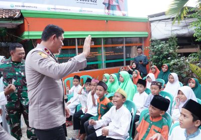 Wakapolda Metro Gelar Bakti Sosial di Yayasan Domyadhu Lebak Bulus