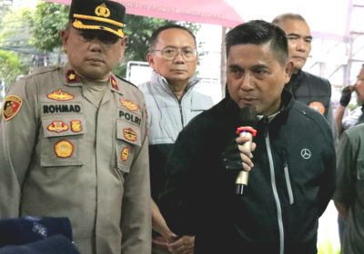 Polri Peduli, Kapolda Metro dan Alumni AKABRI 1990 Gelar Baksos Ramadhan