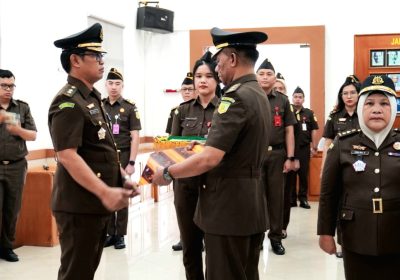 Dua Kepala Seksi Kejari Resmi Dilantik