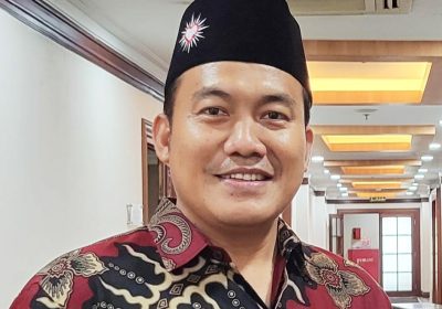 Viral Menteri ESDM Mudik Lebaran 2025 Naik Jet Pribadi, Ini Kata Pakar Hukum Tatanegara