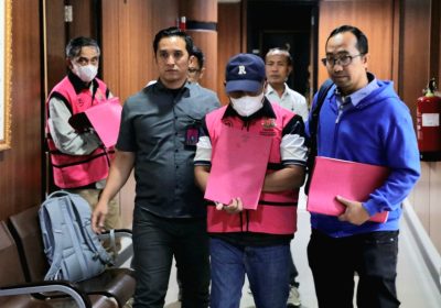 Kejagung Geledah dan Tahan 4 Tersangka Suap Perkara Korupsi Kelapa Sawit