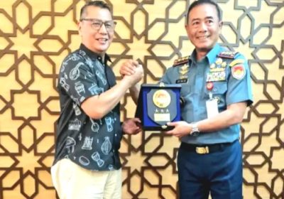 Sinergi Antara Insan Pers dan TNI AL Disambut Gembira Panglima Koarmada RI Laksamana Madya TNI Denih Hendrata
