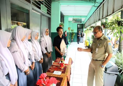 Tim Penilai Adiwiyata Tingkat Kota Tinjau SMK Al Ihsan dan SMA Islam Said Na’um