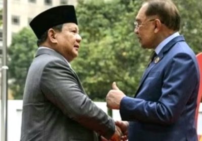 Presiden Prabowo Sambut Kedatangan PM Malaysia Anwar Ibrahim Bahas Hubungan Bilateral