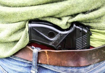 Mengaku Orang Istana Pria Pamer Senjata di Depok Ditangkap Polisi
