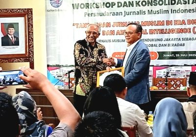 Ketua Dewan Pers Cerita Pengalaman Jadi Wartawan di Rakernas PJMI