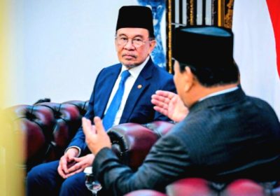 Presiden Prabowo dan PM Anwar Sepakat Perkuat Peran ASEAN dan Stabilitas Kawasan