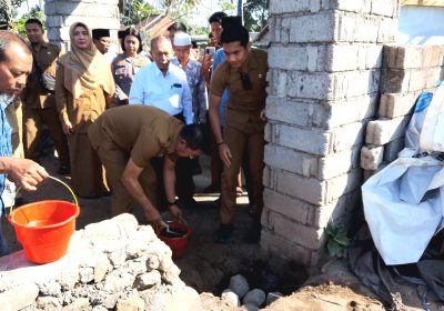Bupati Lotim Letakkan Batu Pertama Penataan TPU Kubur Kedondong