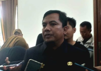 Disdik Ciamis  Gelar Cerdas Cermat Tingkat SMP  Bertema Smart Challenge 2025