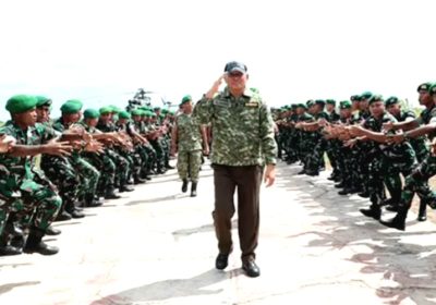 Tinjau Batalyon Infanteri TP 821, Menhan Sjafrie: Pulau Buru Saksi Semangat Juang TNI