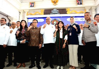 Pengukuhan PWI Persatuan di Monumen Pers, Ketum PWI: Persatuan Kunci Kebangkitan Organisasi