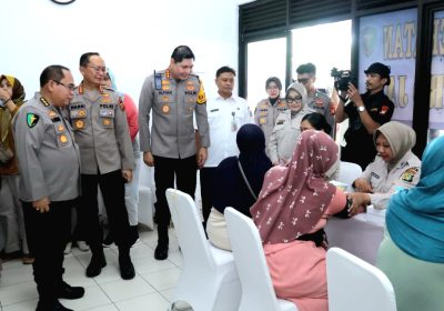 Warga Antusias Ikuti Layanan Kesehatan Gratis  Biddokkes PMJ