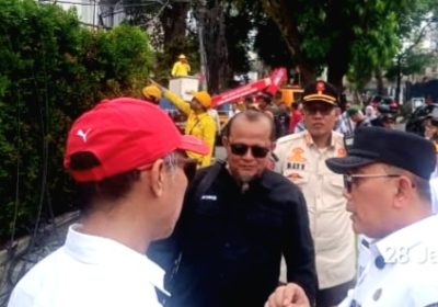 Pemkot Jakpus Kolaborasi dengan Apjatel Turunkan Kabel Fiber Optik di Jalan HOS Cokroaminoto Menteng