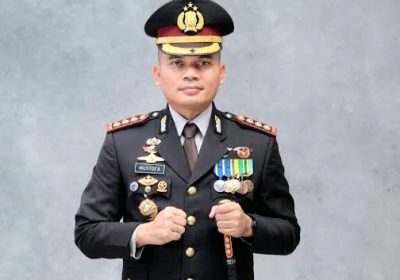 Ultah Kapolres Metro Bekasi Dirayakan Bersama Komunitas Ojol dan Santunan Anak Yatim