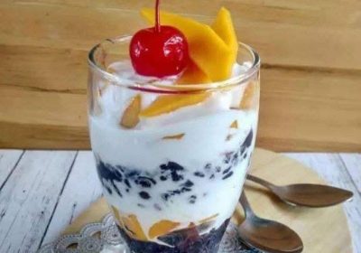 Mango Black Sticky Rice.