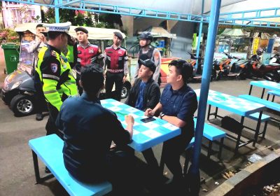 Jaga Stabilitas Kamtibmas Personel Polda Metro Laksanakan Patroli Dialogis