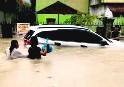 Banjir di Sumut, Aceh dan Sumbar 45 Orang Tewas, 57 Hilang dan 88 Terluka, Rumah Dinas Bobby Banjir