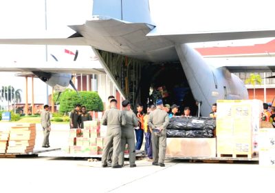 TNI Kirim Bantuan Kemanusiaan ke Tiga Provinsi Terdampak Bencana